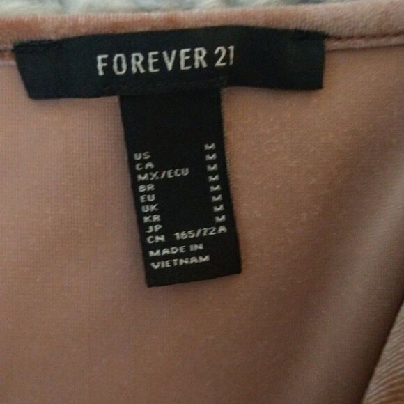 Forever 21 Velour flared bottom romper Pink Y2K Cottage Core Pink - Picture 9 of 10